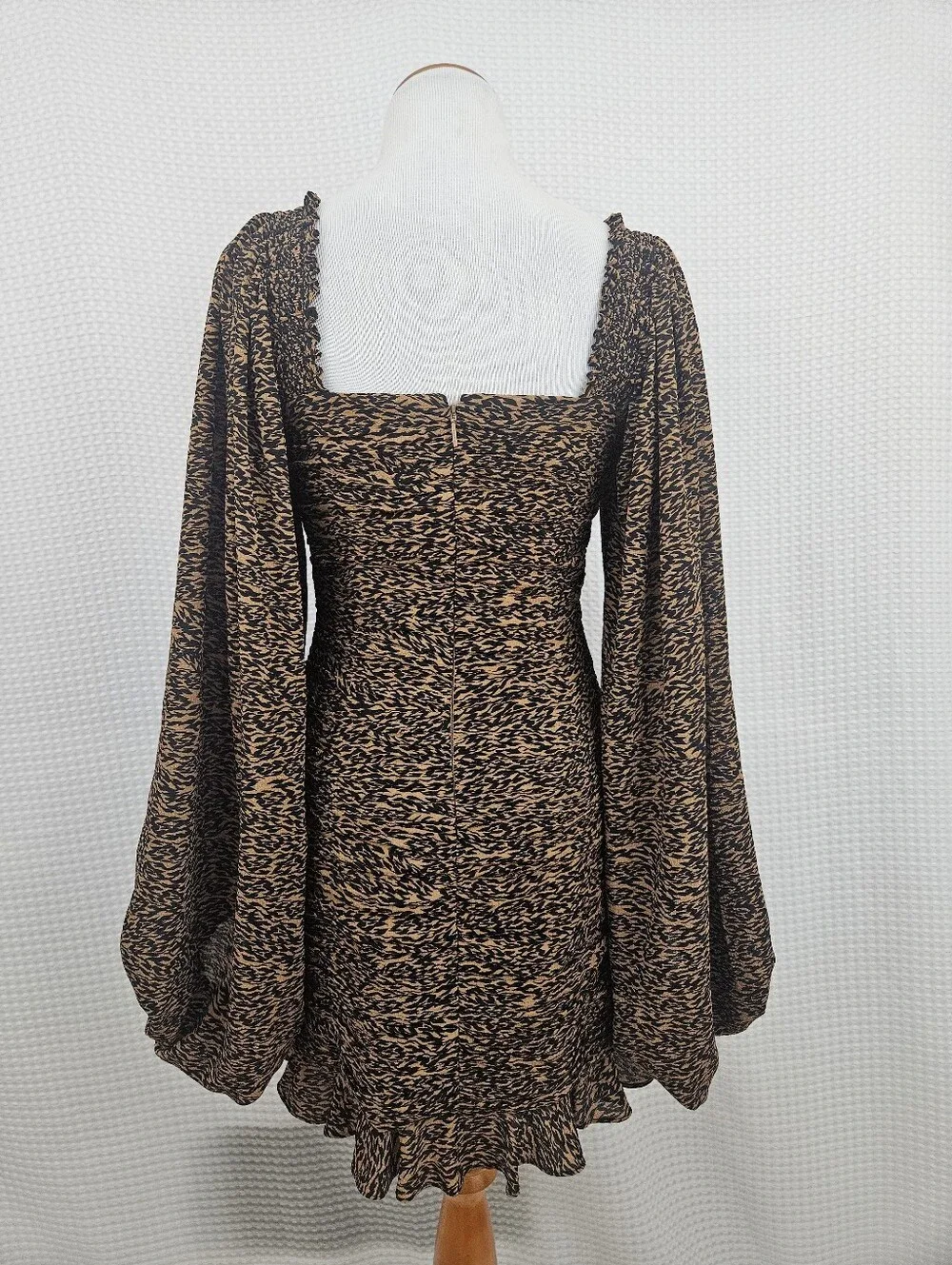 Ted Baker London Wyatte Ruched Bodycon Mini Dress Long Sleeve Animal Print XS/1 - Picture 8 of 10